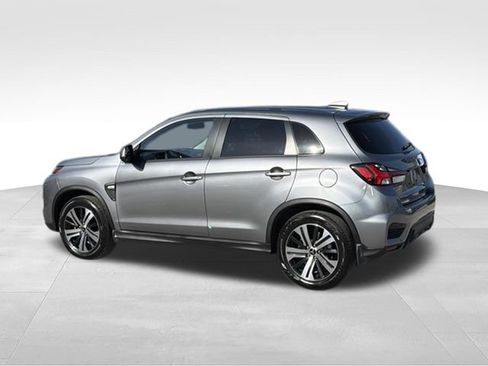 Used 2026 Mitsubishi Outlander Sport ES AWD/4WD image 3