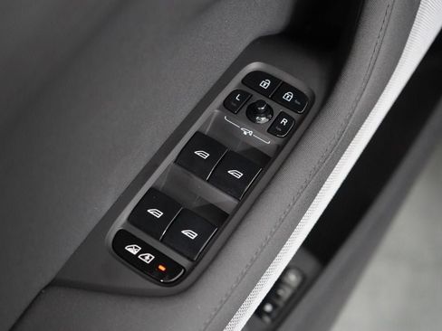 Used 2023 Polestar Polestar 2 w/ Pilot Pack AWD/4WD image 19