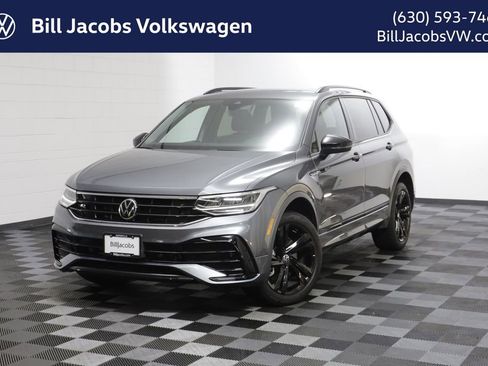 Certified 2023 Volkswagen Tiguan SE R-Line AWD/4WD image 1