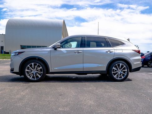 Certified 2026 Acura MDX w/ Technology Package AWD/4WD image 14