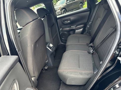 Used 2025 Honda HR-V Sport image 20