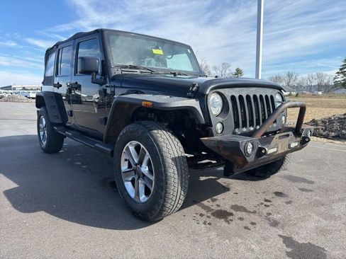 Used 2017 Jeep Wrangler Unlimited Sahara w/ Connectivity Group image 1