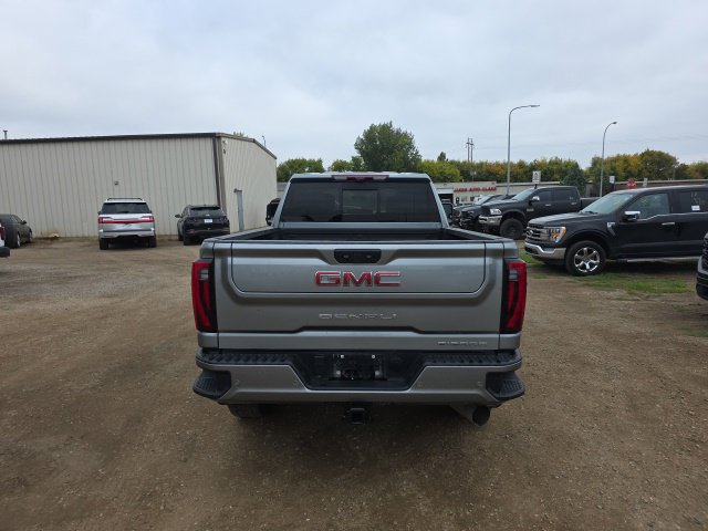 Used 2024 GMC Sierra 2500 Denali w/ Denali Reserve Package AWD/4WD image 6