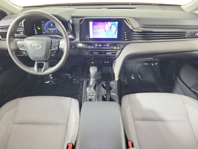 Used 2025 Toyota Camry Hybrid FWD image 16