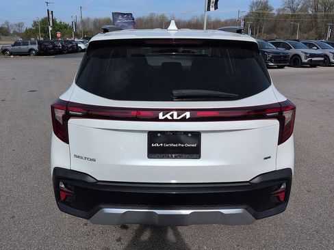 Used 2024 Kia Seltos S AWD/4WD image 6