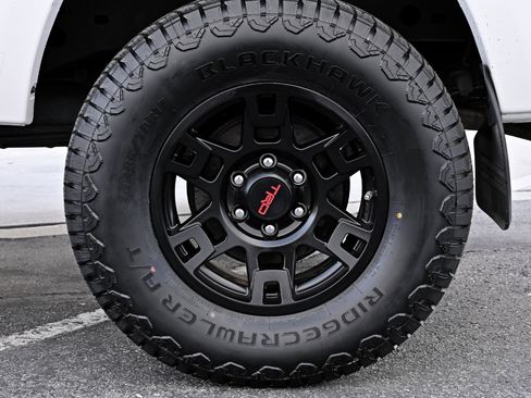 Used 2006 Toyota Tundra SR5 w/ All Weather Guard Pkg image 25