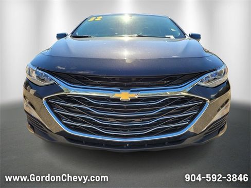 Used 2022 Chevrolet Malibu Premier image 9