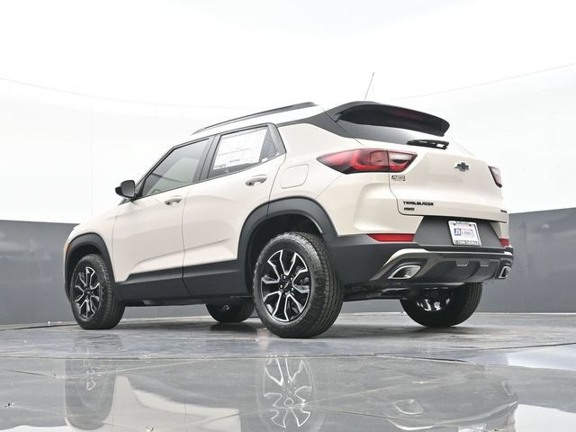 New 2026 Chevrolet TrailBlazer ACTIV AWD/4WD image 39