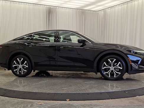 Certified 2026 Toyota Crown AWD/4WD image 6