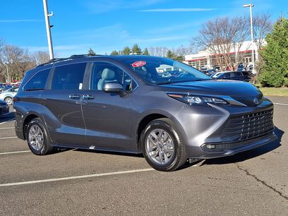 Certified 2025 Toyota Sienna XLE