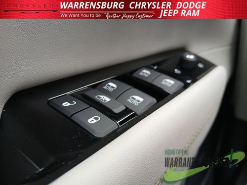 New 2026 Jeep Grand Wagoneer Limited AWD/4WD image 34