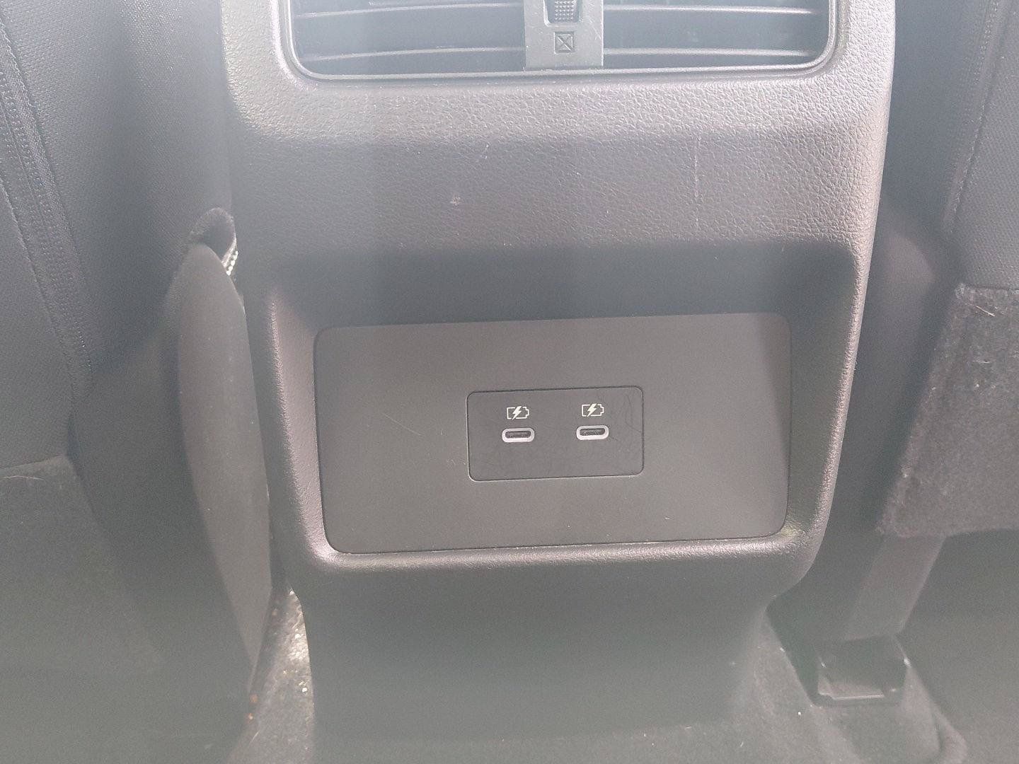 Used 2024 Nissan Rogue SV FWD image 19
