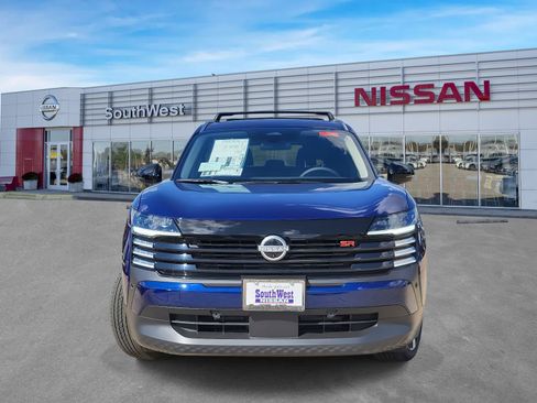 New 2026 Nissan Kicks SR image 9