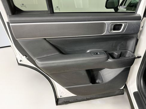 Used 2026 Hyundai Santa Fe SEL AWD/4WD image 25