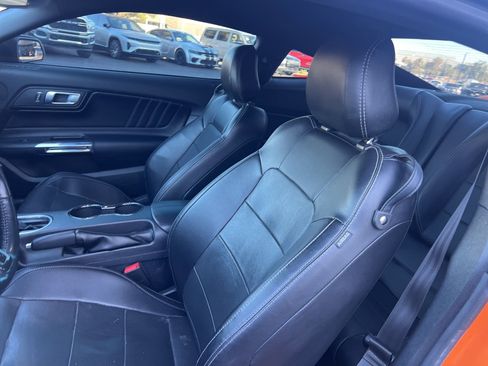 Used 2020 Ford Mustang GT Premium RWD image 20