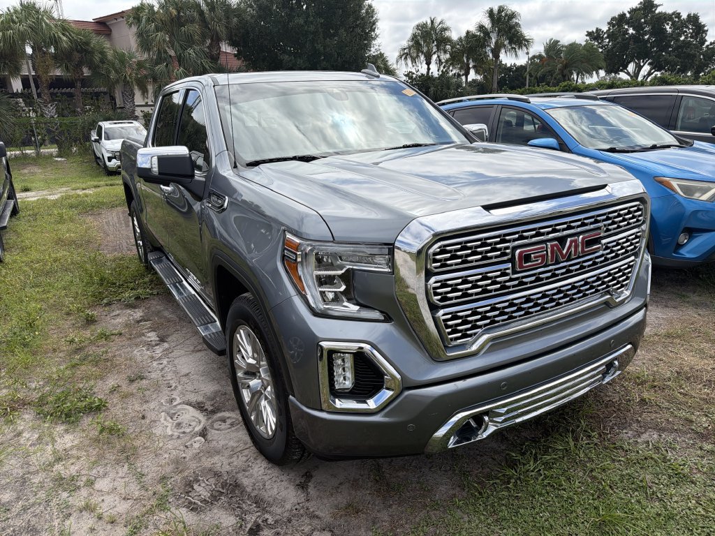 Used 2020 GMC Sierra 1500 Denali w/ Driver Alert Package II RWD image 4
