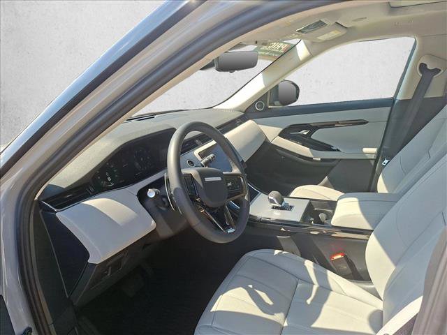 Used 2024 Land Rover Range Rover Evoque S AWD/4WD image 10