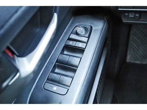 Used 2025 Toyota Tacoma TRD Sport image 20