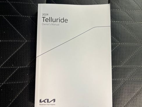 Used 2024 Kia Telluride EX X-Line image 32