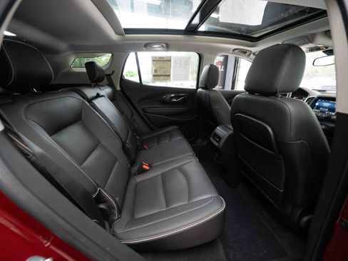 Used 2020 GMC Terrain Denali w/ Denali Premium Package AWD/4WD image 25
