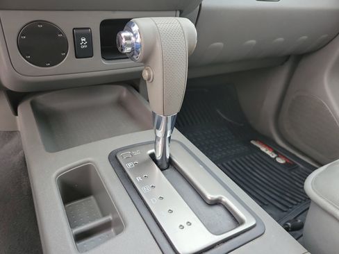 Used 2019 Nissan Frontier S image 19