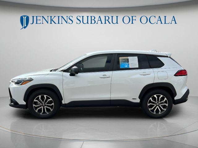 Used 2024 Toyota Corolla Cross AWD Hybrid image 6