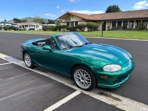 Used 2000 MAZDA MX-5 Miata RWD image 6