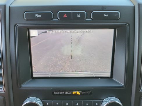 Used 2019 Ford Expedition Limited w/ Equipment Group 301A image 21