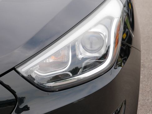Used 2014 Hyundai Tucson SE AWD/4WD image 16