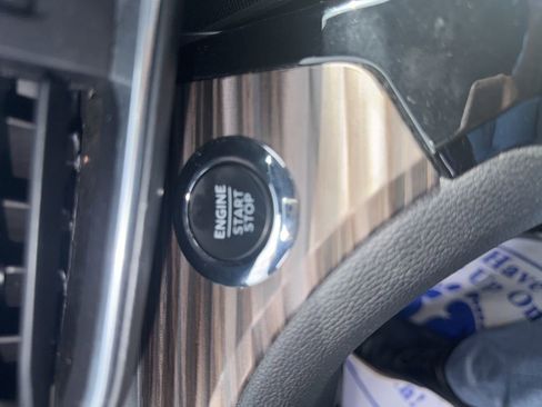 Used 2023 Ford Explorer Limited w/ Equipment Group 301A image 29