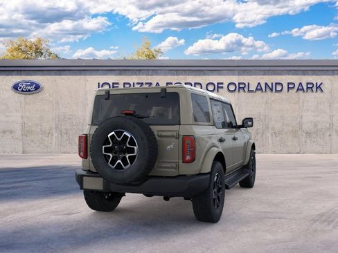 New 2026 Ford Bronco Outer Banks AWD/4WD image 8
