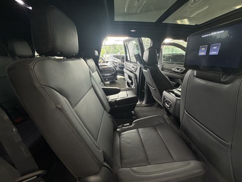 Used 2023 Chevrolet Tahoe LT w/ LT Signature Package AWD/4WD image 29
