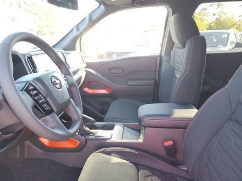 New 2026 Nissan Frontier Pro-X w/ Pro-X Convenience Package image 8