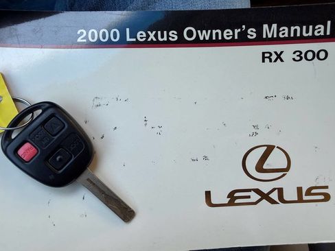 Used 2000 Lexus RX 300 4WD image 30