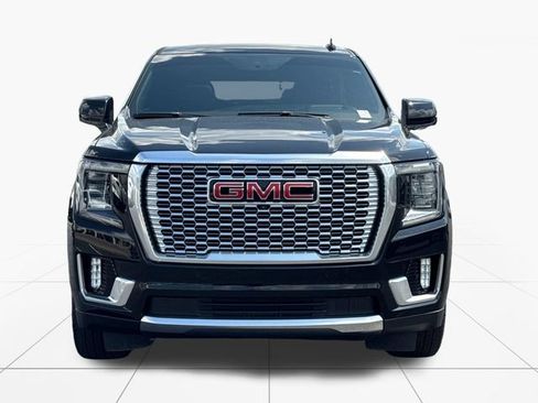 Used 2022 GMC Yukon Denali AWD/4WD image 9