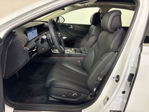 New 2026 Genesis G80 2.5T Advanced AWD/4WD image 14