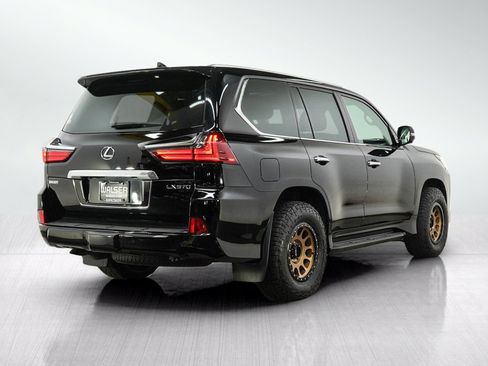Used 2018 Lexus LX 570 4WD image 5