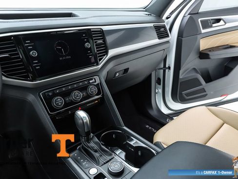Used 2023 Volkswagen Atlas Cross Sport SEL AWD/4WD image 62