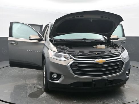 Used 2019 Chevrolet Traverse LT image 40