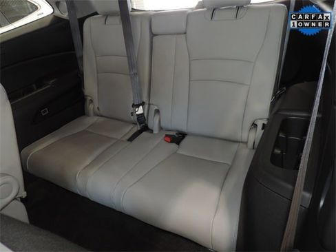 Used 2022 Honda Pilot Touring image 15