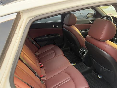 Used 2016 Kia Optima SX w/ Option Group 055 image 16