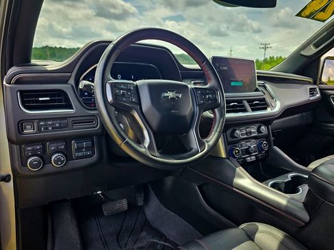 Used 2024 Chevrolet Tahoe RST w/ Luxury Package AWD/4WD image 14
