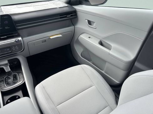 New 2026 Hyundai Kona SEL Sport FWD image 18