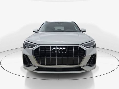 Used 2025 Audi Q3 2.0T Premium AWD/4WD image 9