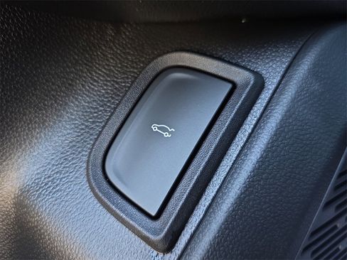 New 2026 Chevrolet Equinox LT image 27