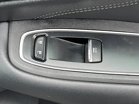 Used 2023 Subaru Outback Limited XT AWD/4WD image 20