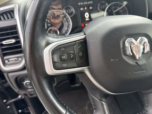 Used 2020 RAM 1500 Big Horn AWD/4WD image 19