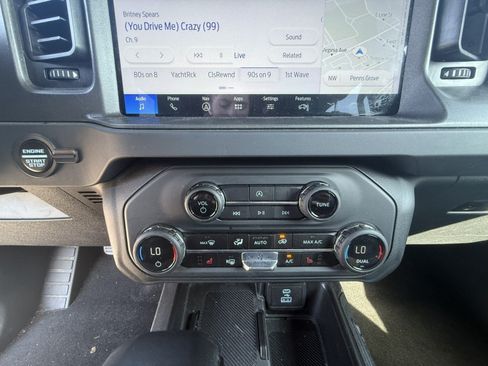 Used 2025 Ford Bronco Big Bend AWD/4WD image 13