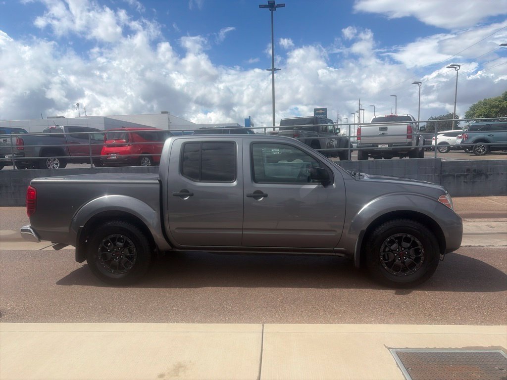 Used 2018 Nissan Frontier SV w/ Value Truck Package RWD image 4