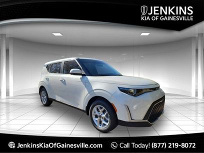 New 2025 Kia Soul LX